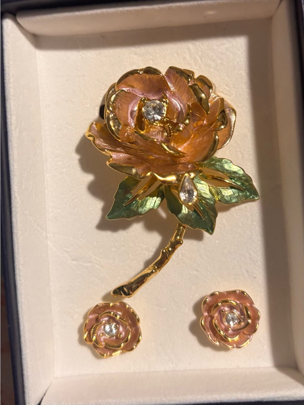 Remembering Princess Diana R.J. Graziano Gold-Tone Pink Rose Brooch w/earrings